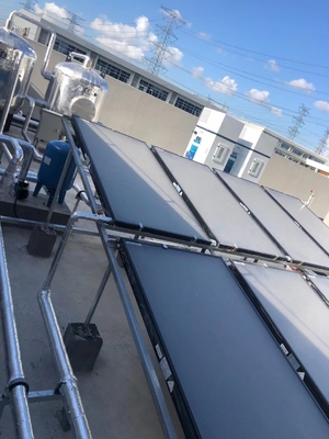Коммерчески система отопления воды панели солнечных батарей 5000l совмещенная с гибридом теплового насоса